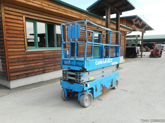Scherenarbeitsbühne Genie GS-2032 ( 8,13m )