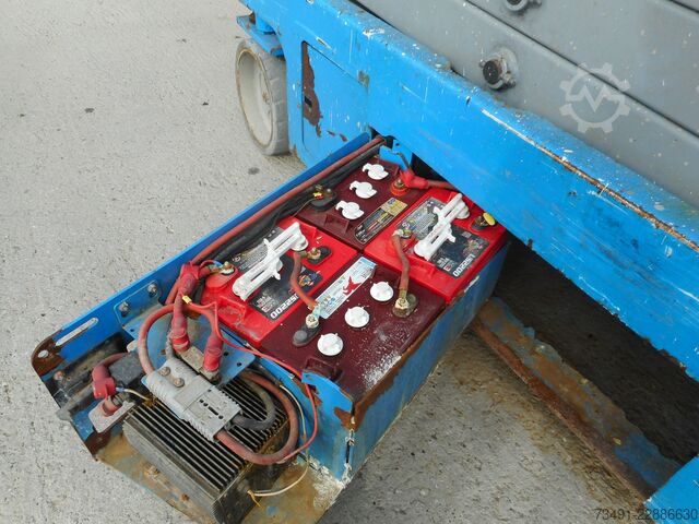 Scherenarbeitsbühne Genie GS-2032 ( 8,13m )