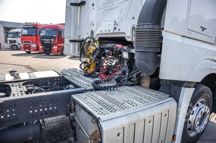 Standard-SZM Mercedes-Benz ACTROS 1845 LS