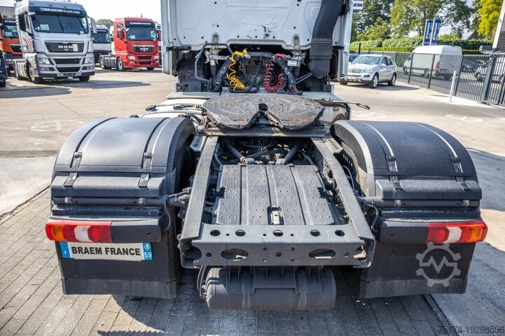 Standard-SZM Mercedes-Benz ACTROS 1845 LS