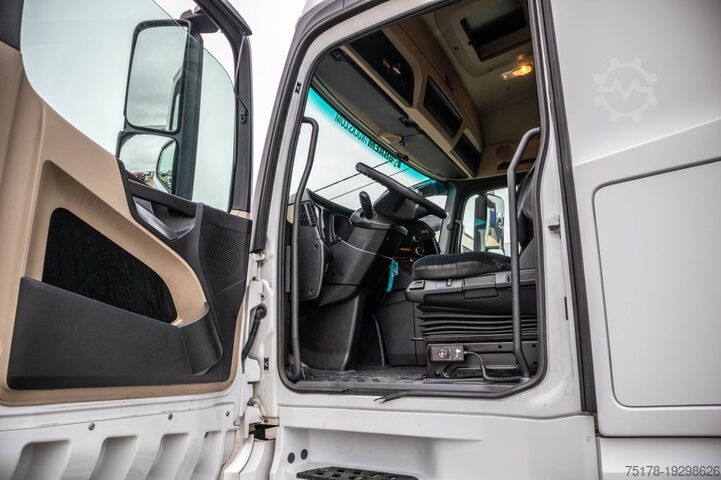 Standard-SZM Mercedes-Benz ACTROS 1845 LS