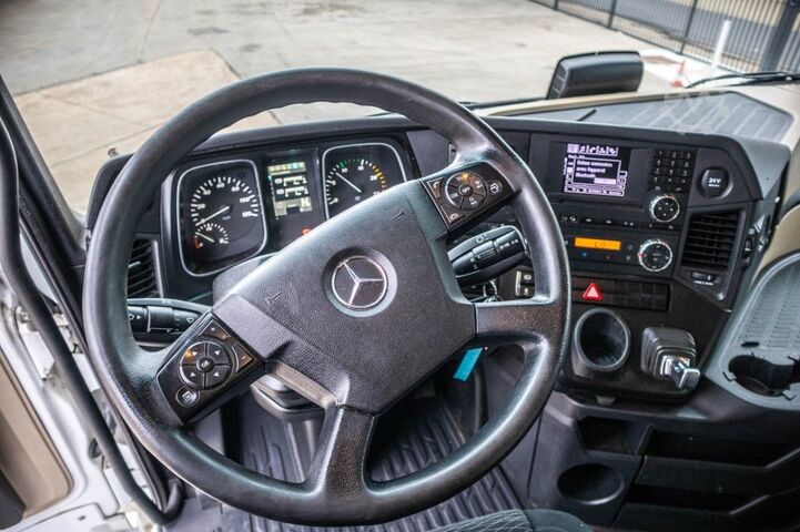 Standard-SZM Mercedes-Benz ACTROS 1845 LS