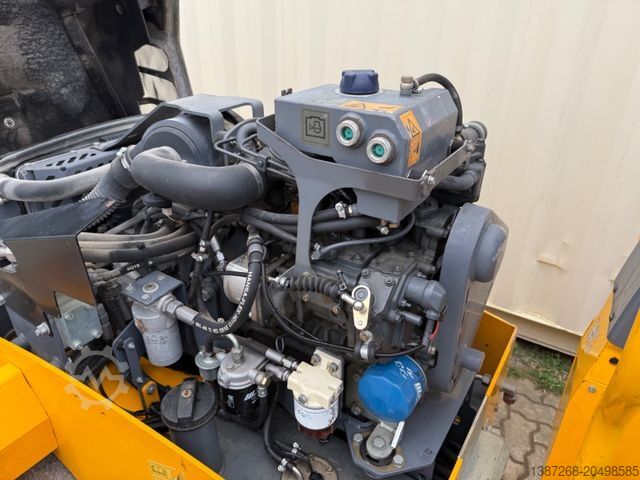 Walzenzug HAMM HD12VV / 2016 BJ / 2.754 H