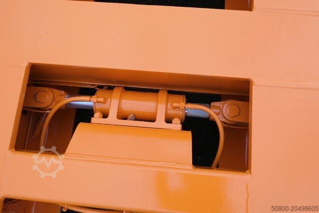 Low loader semitrailer SCHEUERLE SPE 8554, Cargo Master, 85to. NL, gelenkt, 18m