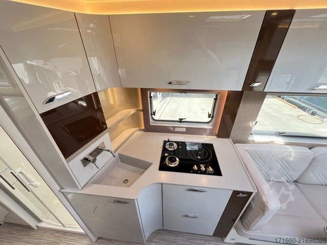 Integriertes Wohnmobil BÜRSTNER Elegance I 910 G MEGA DEAL! 58775,- Euro sparen!