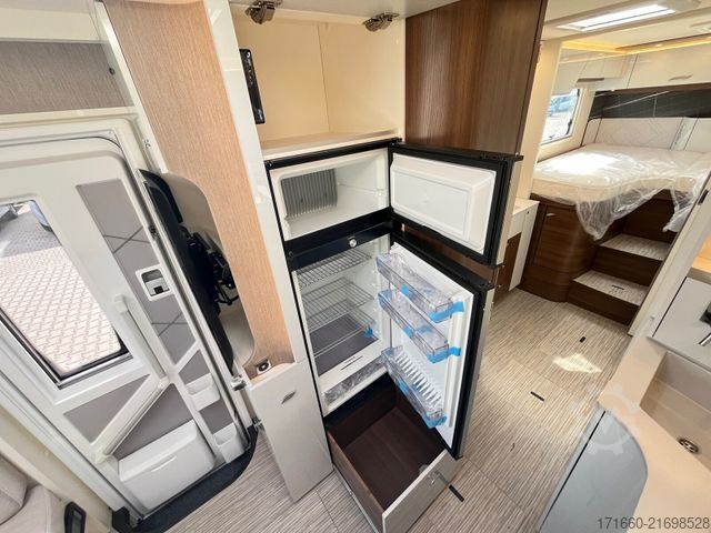Integriertes Wohnmobil BÜRSTNER Elegance I 910 G MEGA DEAL! 58775,- Euro sparen!