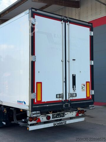 Kühlauflieger SCHMITZ CARGOBULL Doppelstock Tiefkühler /Telematic/Defrost