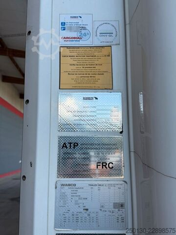 Kühlauflieger SCHMITZ CARGOBULL Doppelstock Tiefkühler /Telematic/Defrost