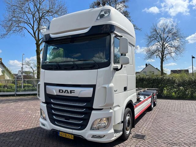 Fahrgestell mit Fahrerhaus DAF XF 450 FAN