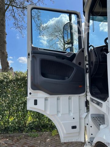 Fahrgestell mit Fahrerhaus DAF XF 450 FAN