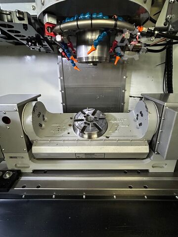 Vertikales Bearbeitungszentrum HAAS VF-2SS, 5-axis