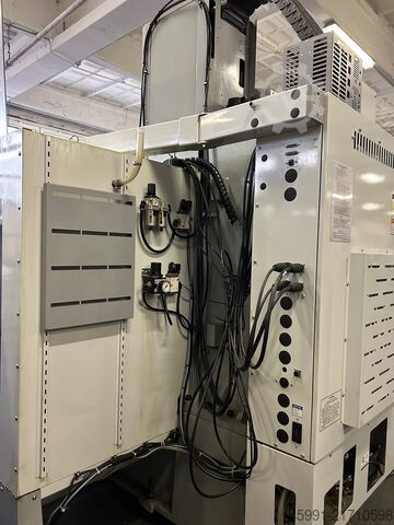 Vertikales Bearbeitungszentrum HAAS VF-2SS, 5-axis