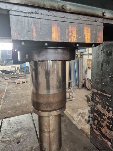 Straightening press ZDAS CDN 400 B