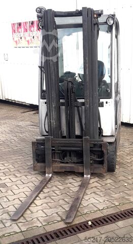 3-Rad-Gabelstapler ID-Nr.: B00229 STILL RX20 - 15