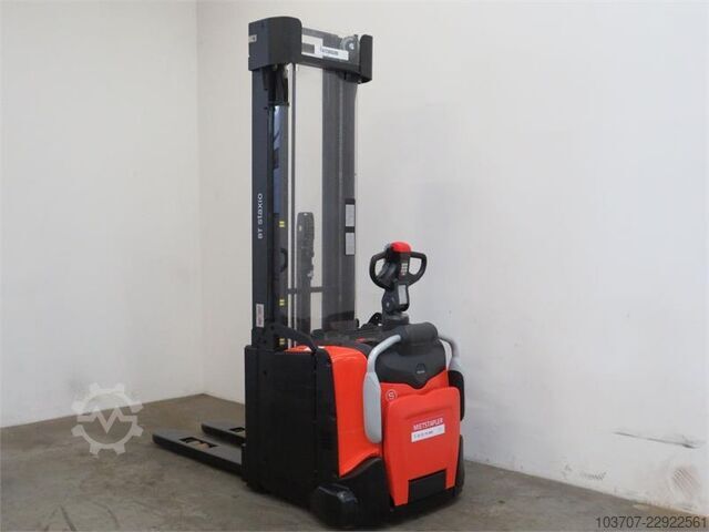 Stapler Toyota SWE120L