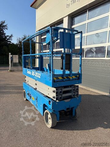 Scherenhebebühne Genie GS 2032 8,20m Scherenarbeitsbühne
