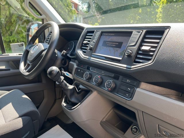 High top van VOLKSWAGEN CRAFTER 2.0 TDI BOTT REGALS. STANDHZG. NAVI PDC