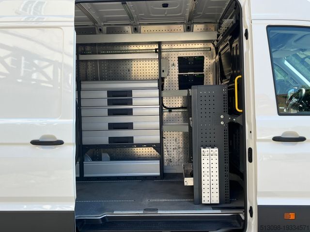 High top van VOLKSWAGEN CRAFTER 2.0 TDI BOTT REGALS. STANDHZG. NAVI PDC