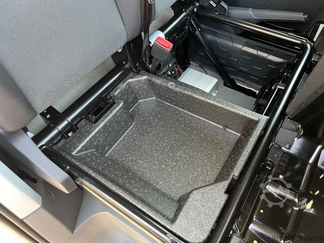 High top van VOLKSWAGEN CRAFTER 2.0 TDI BOTT REGALS. STANDHZG. NAVI PDC