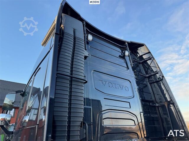 Standard tractor Volvo FH540 6x2 Tractor Unit