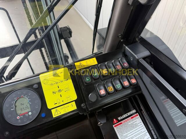 Rough terrain forklift Manitou M30-4