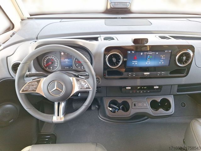 Integriertes Wohnmobil HYMER/ERIBA B-Klasse ML I BlackLine 780 HUBSTÜTZEN+Autarkie