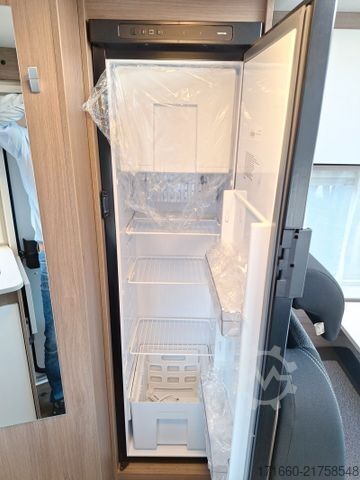 Teilintegriertes Wohnmobil CARADO V 347