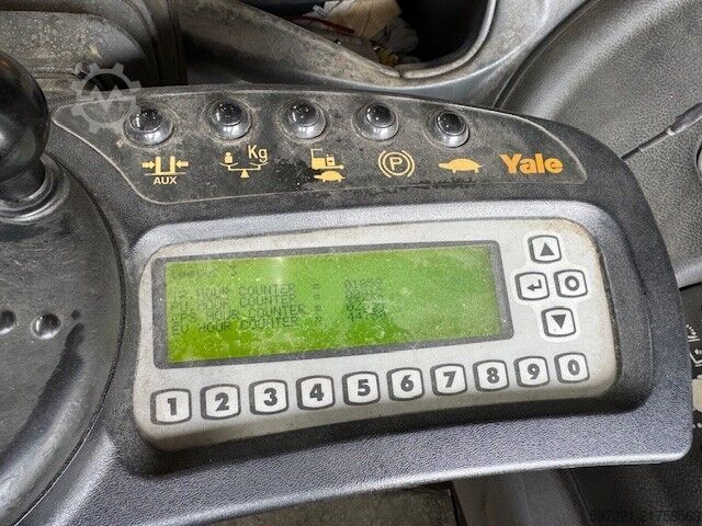 Schubmaststapler Yale MR14