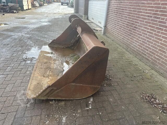 Bucket  Slotenbak CW30 - Gebruikt