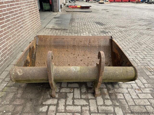 Bucket  CW30