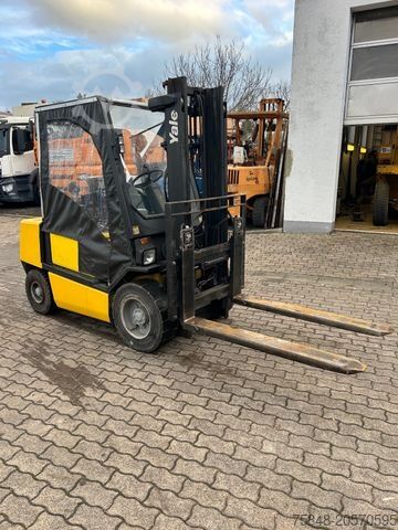 Front loader forklift YALE GDP 30 TF