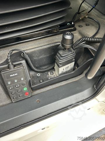 Standard tractor unit MAN TGX 18.460-Kompressor-Kipphydraulik-ADR-Deutsch