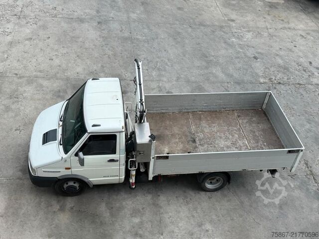 Flatbed truck IVECO TURBO DAILY 35-10