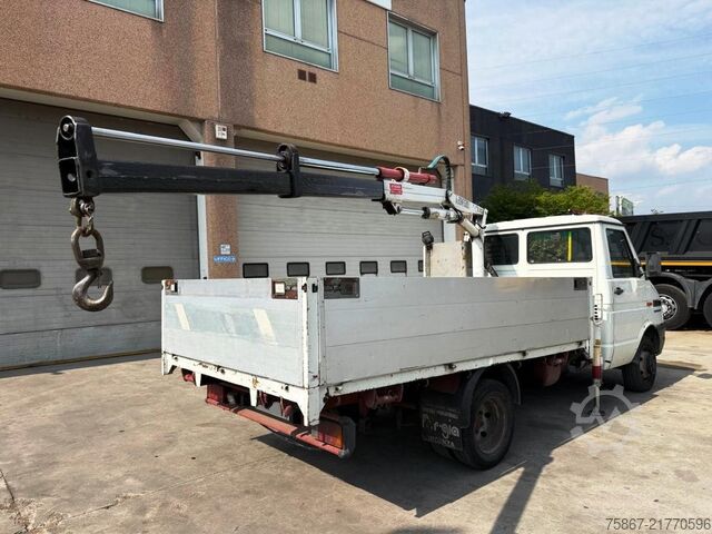 Flatbed truck IVECO TURBO DAILY 35-10