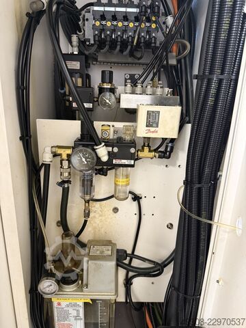 Vertical machining center Mikron VCE 600 Pro