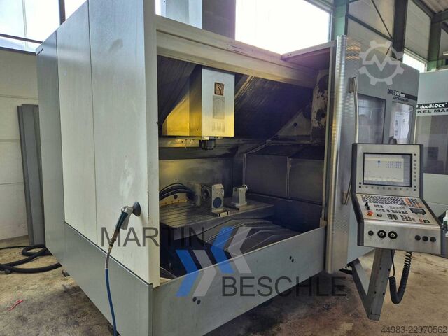 Vertical machining center DECKEL MAHO DMC 104 V linear