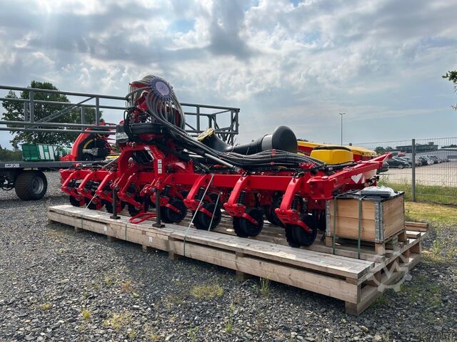 Väderstad Tempo V TPV 8 + FH 2200 Väderstad Tempo V TPV 8 + FH 2200