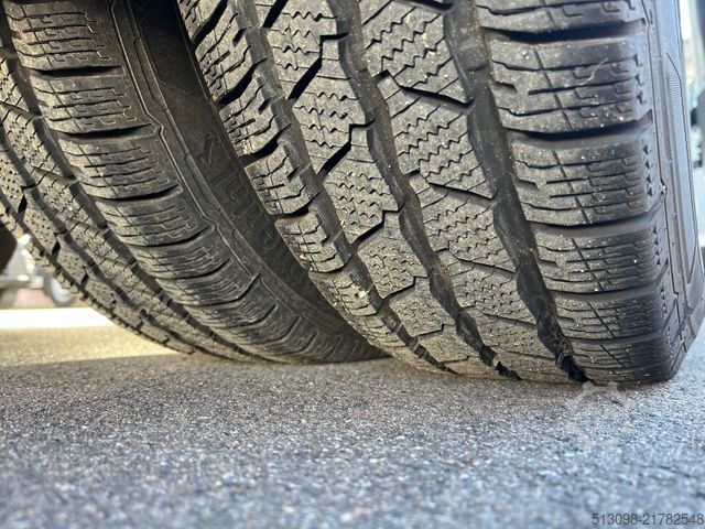 Minibus VW CRAFTER 17 SITZER ACC LANE ASSIST