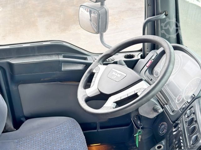 Tipper truck MAN TGA 41.430 * KIPPER * 8x8 * TOP