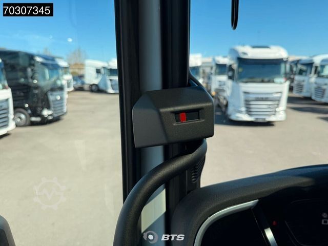 Standard tractor unit DAF XG 530 4X2 FT - ZF - Navi - TWIN Luxury Air