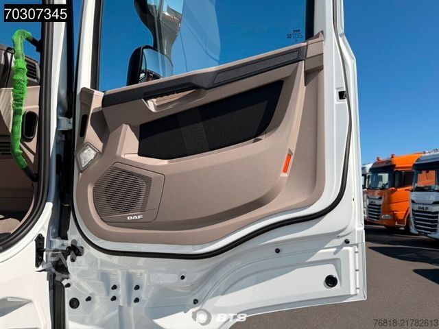Standard tractor unit DAF XG 530 4X2 FT - ZF - Navi - TWIN Luxury Air