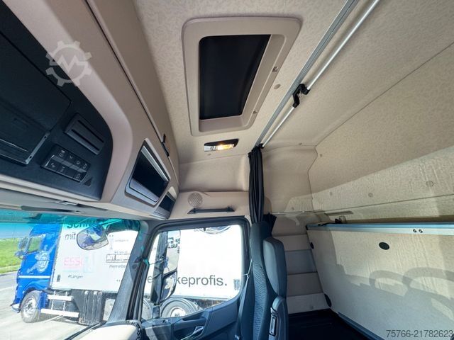 Truck chassis MERCEDES-BENZ ACTROS 2546  / LENKACHSE / RADSTAND 5,2 m / PTO