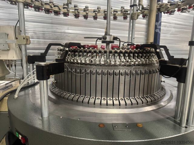 Knitting machine Mayer & Cie. rondbreimachine