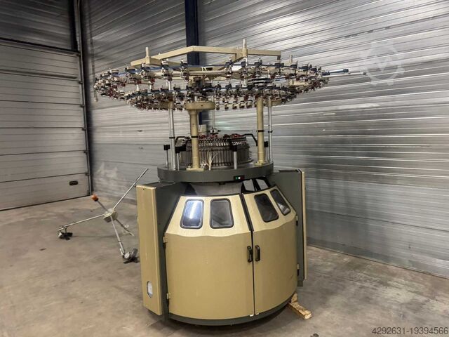 Knitting machine Mayer & Cie. rondbreimachine