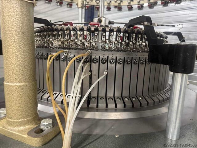 Knitting machine Mayer & Cie. rondbreimachine