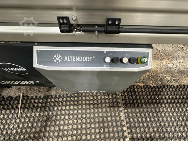 Sliding table saw Altendorf WA 8X