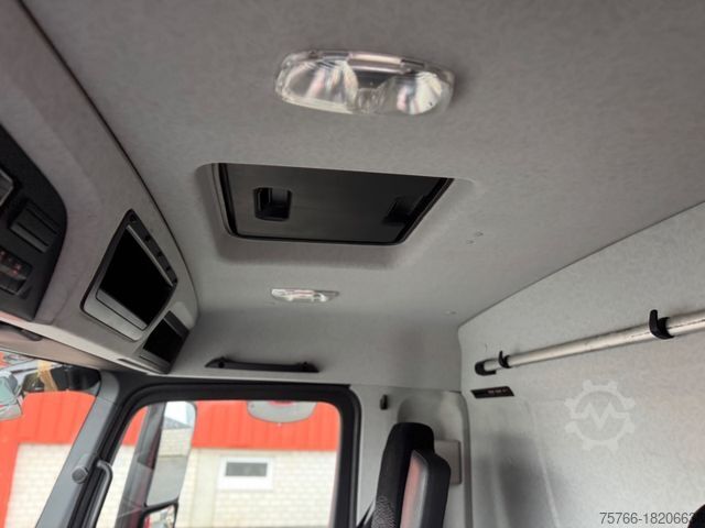 Beverage truck MERCEDES-BENZ ANTOS 2540 L / 2 x LBW / KOMPLETTZUG / 36 PAL