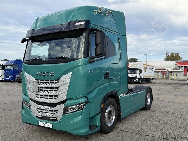 Standard SZM IVECO AS440S53T/P / Intarder / Kipphydraulik
