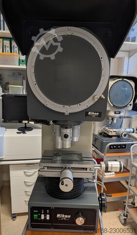 Profile projector Nikon V-12