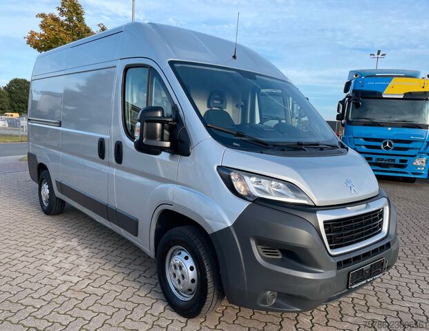 Kastenwagen hoch PEUGEOT Boxer 335 KA L2H2/ 96kw/ AC/ RFK/ E-Paket/ AHK